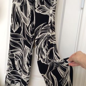 Super light Anne Klein palazzo pants size 4 (wide)
